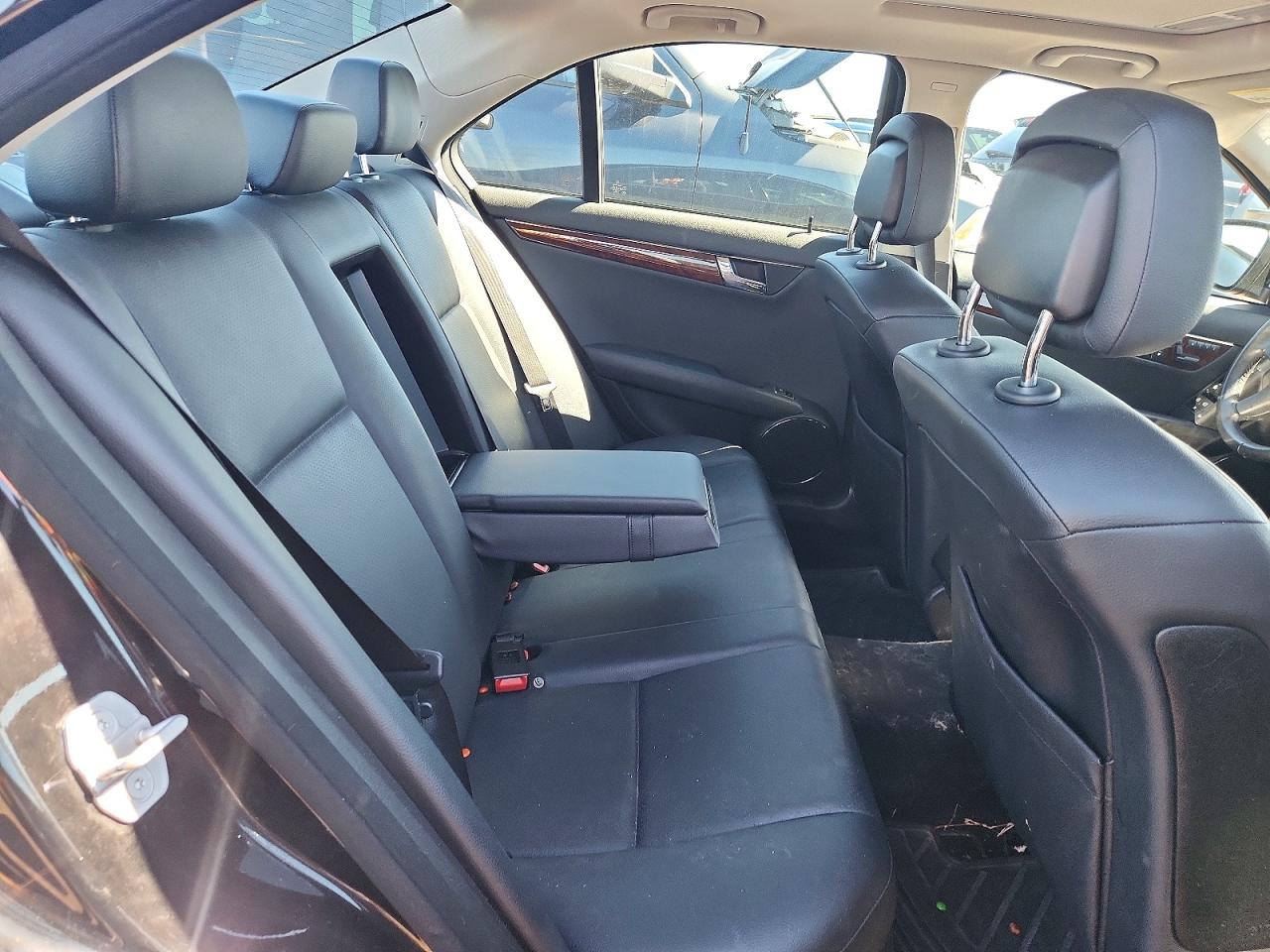 Mercedes-Benz C-Class 300 4matic