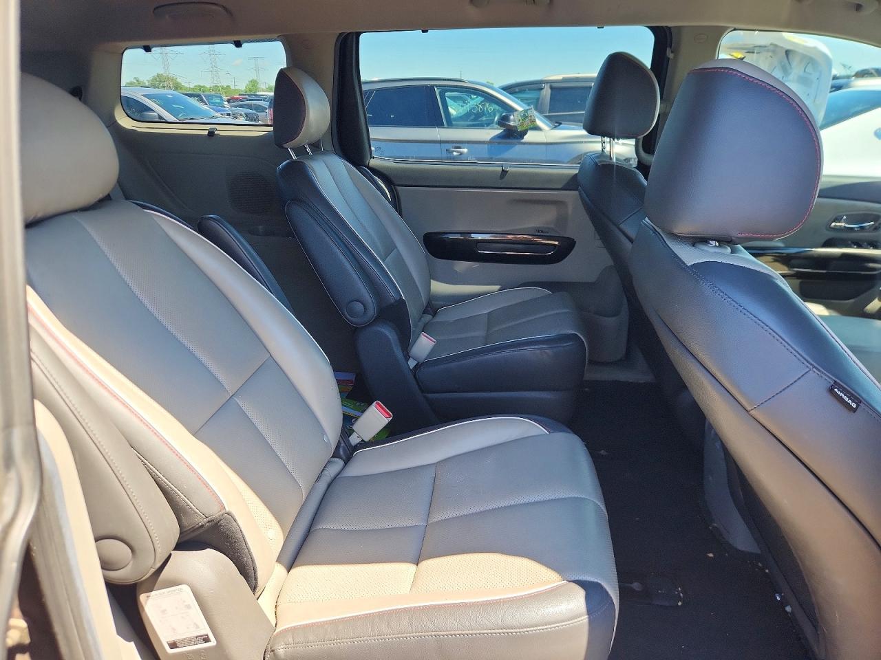 Kia Sedona Sx