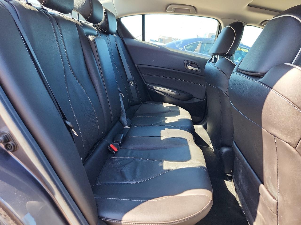 Acura ILX Premium
