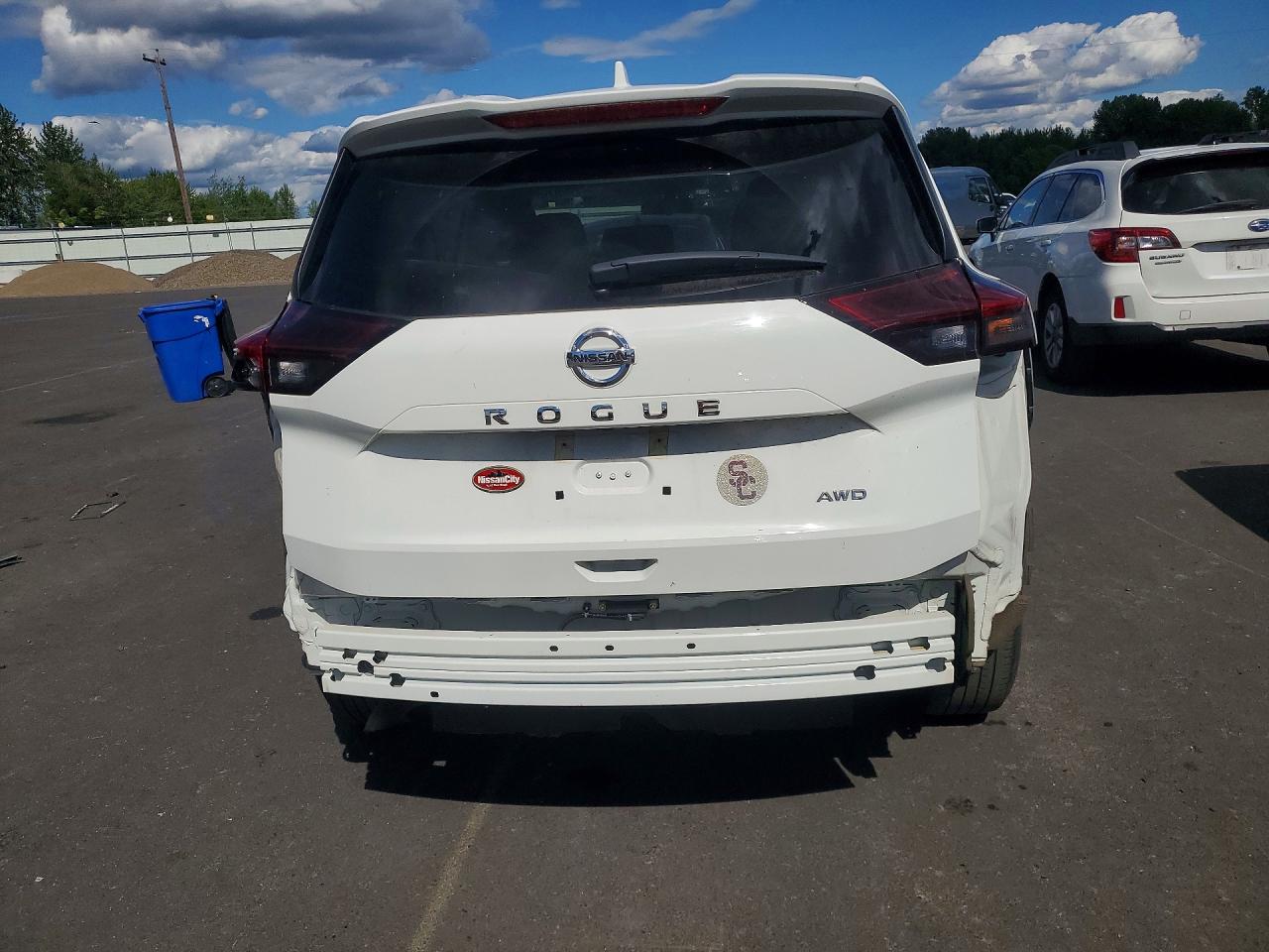 Nissan Rogue S