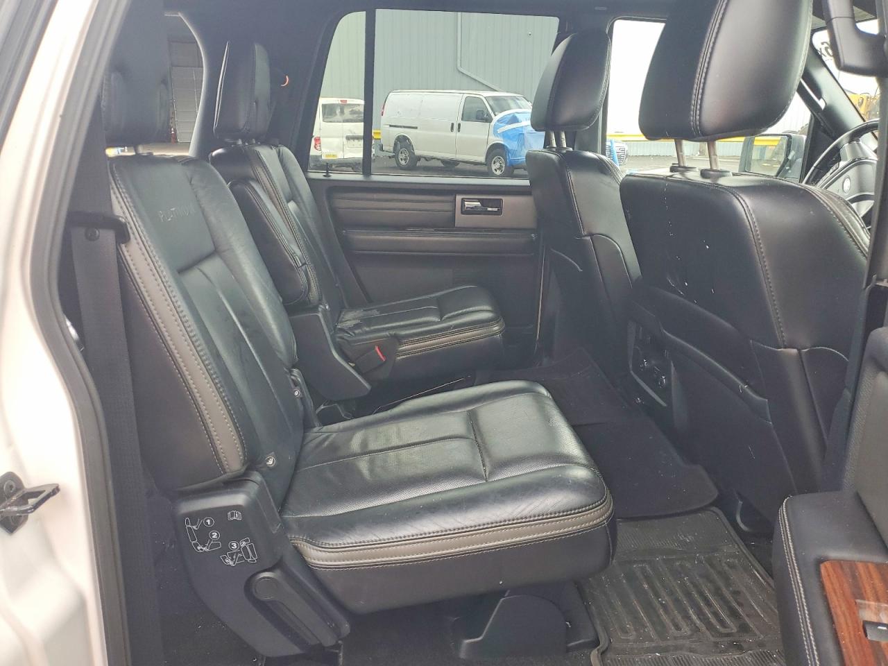 Ford Expedition El Platinum