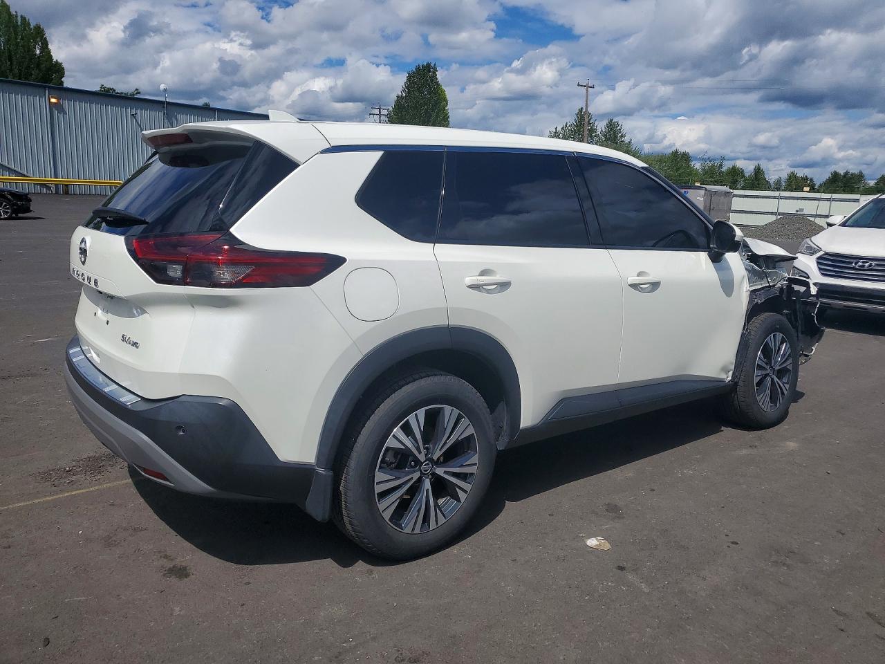 Nissan Rogue Sv