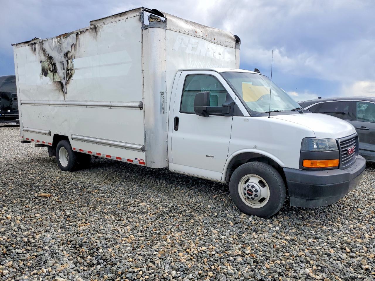 GMC Savana Cutaway G3500
