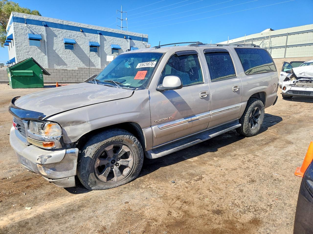 Salvage GMC Yukon Image