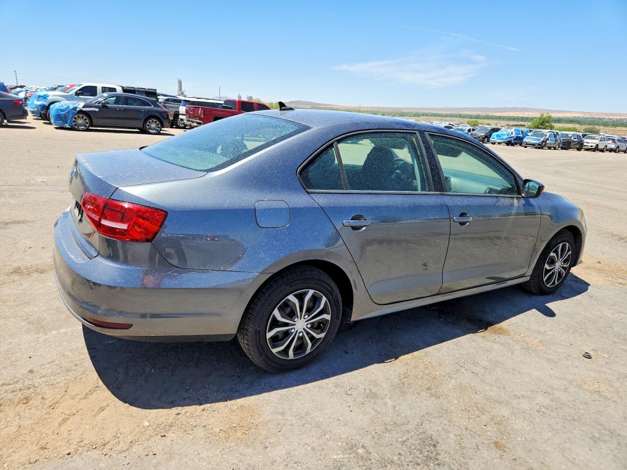 Volkswagen Jetta Base