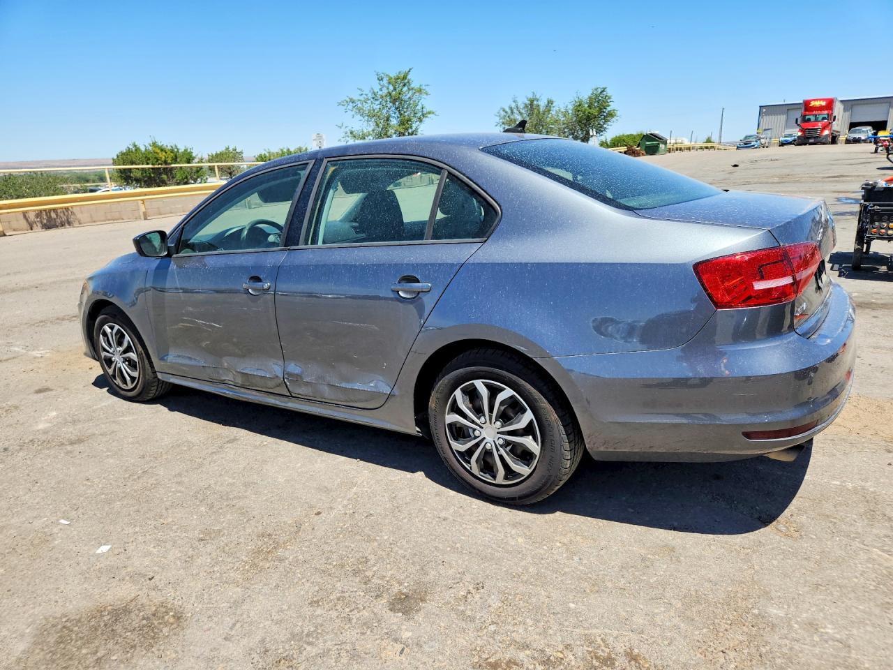 Volkswagen Jetta Base