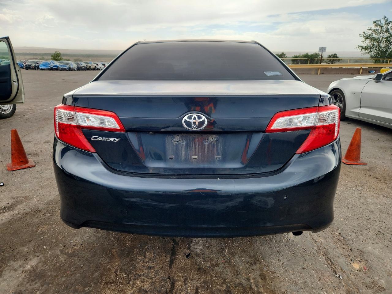 Toyota Camry L