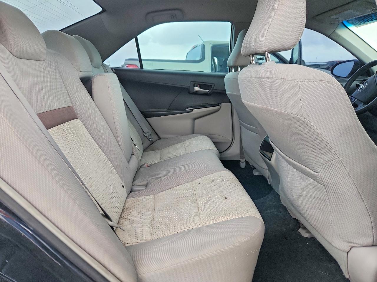 Toyota Camry L