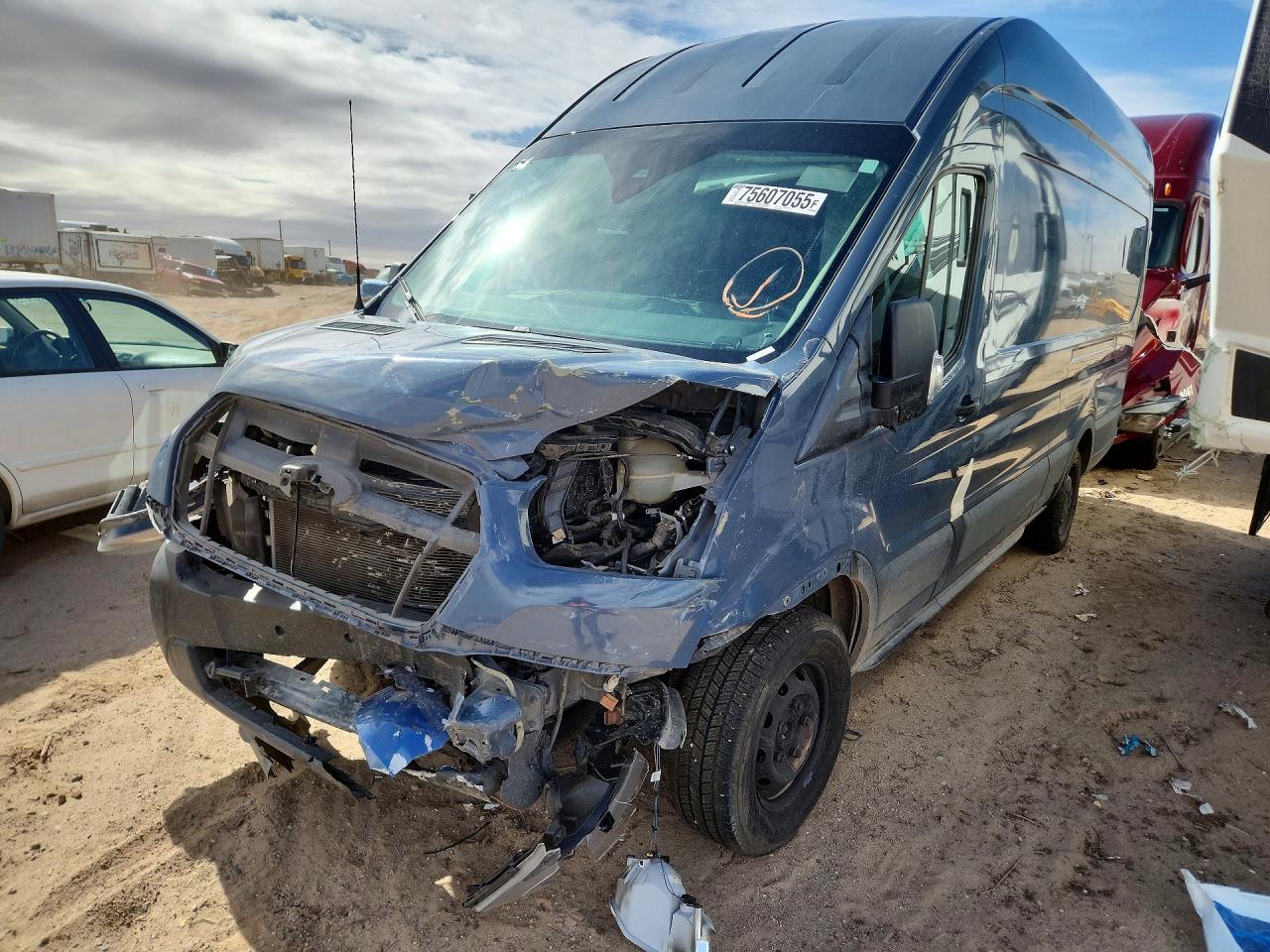 Salvage Ford Transit Image