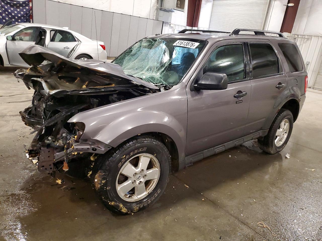Salvage Ford Escape Image