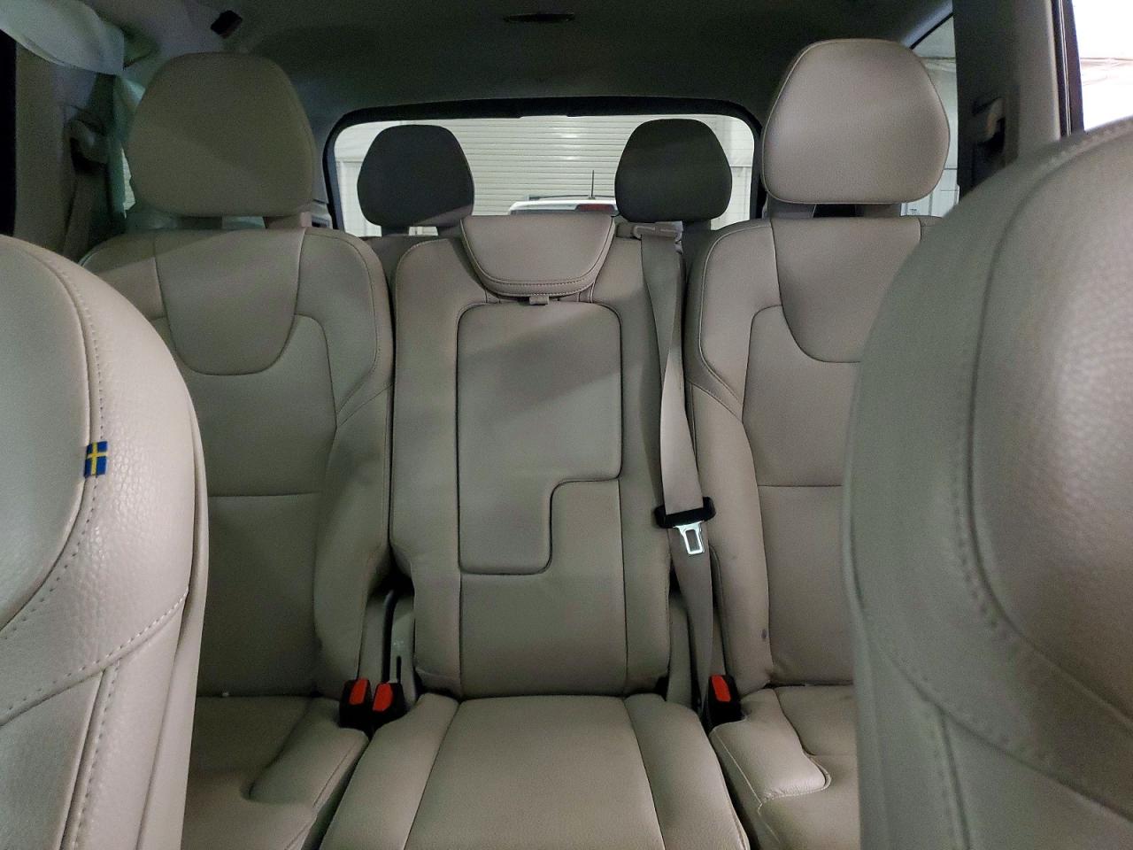 Volvo XC90 T5 Momentum