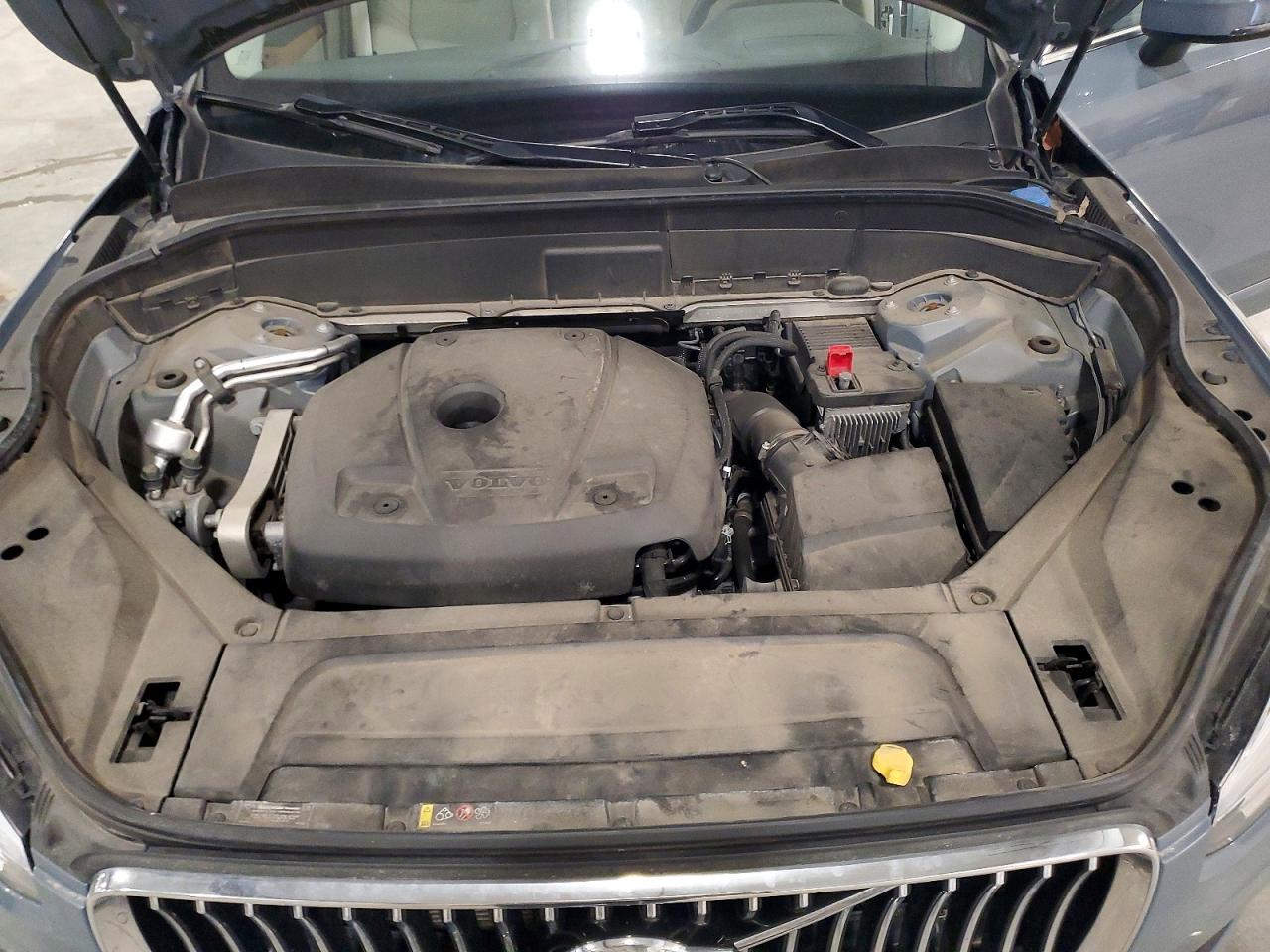 Volvo XC90 T5 Momentum