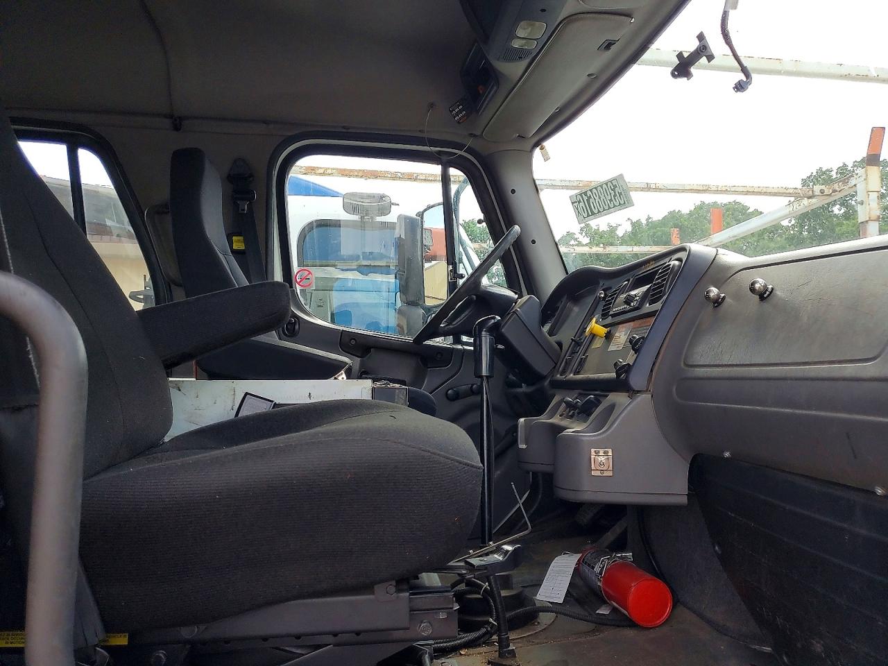 Freightliner M2 106 Heavy Duty