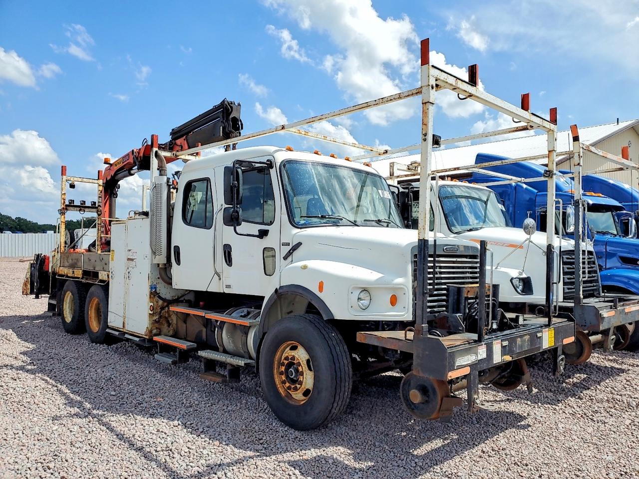 Salvage Freightliner M2 Image