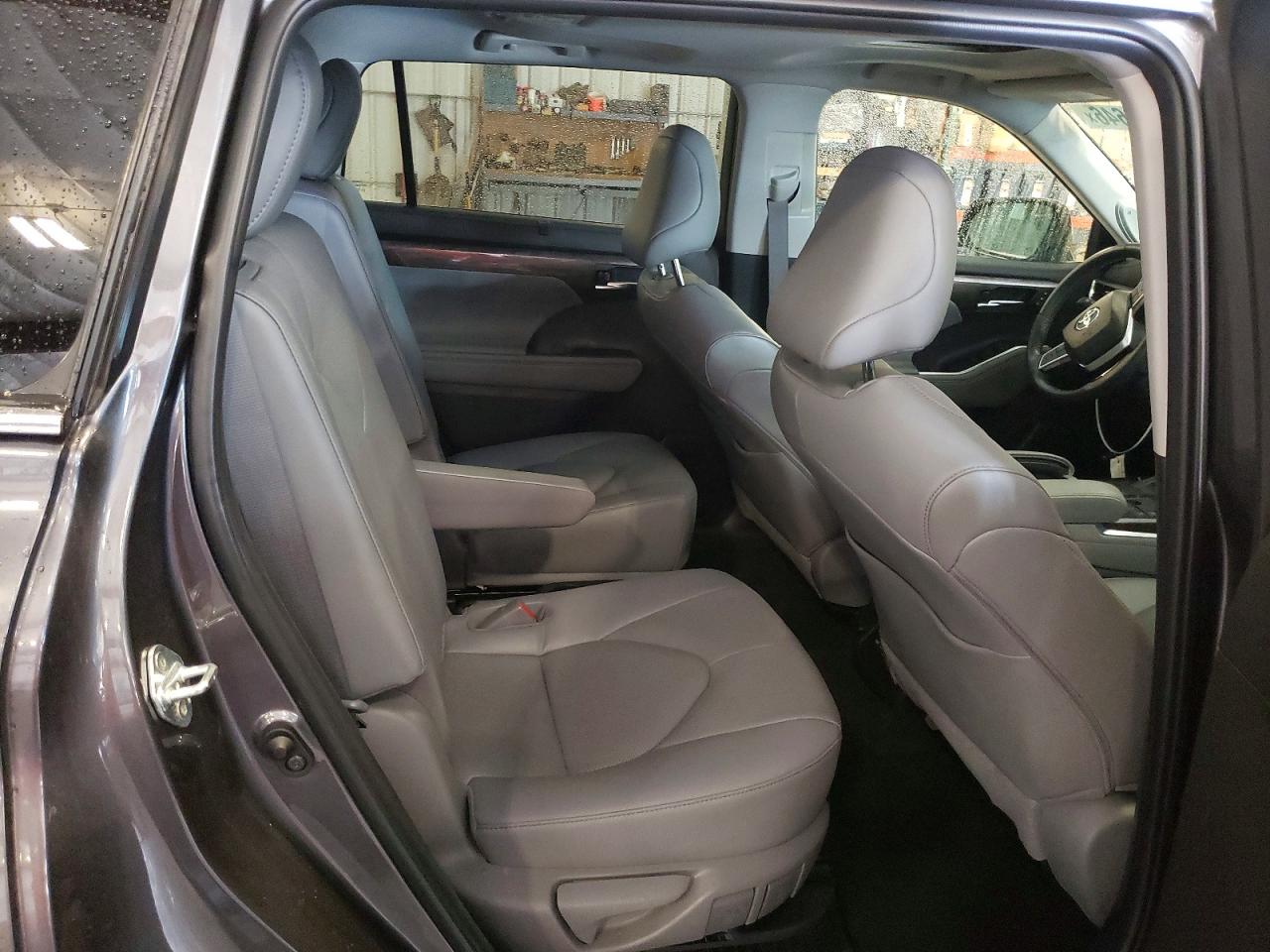 Toyota Highlander Limited