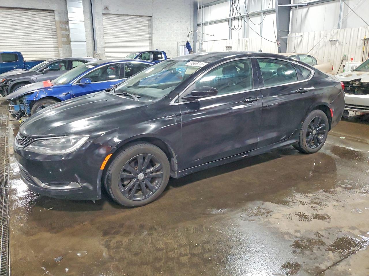 Salvage Chrysler 200 Image