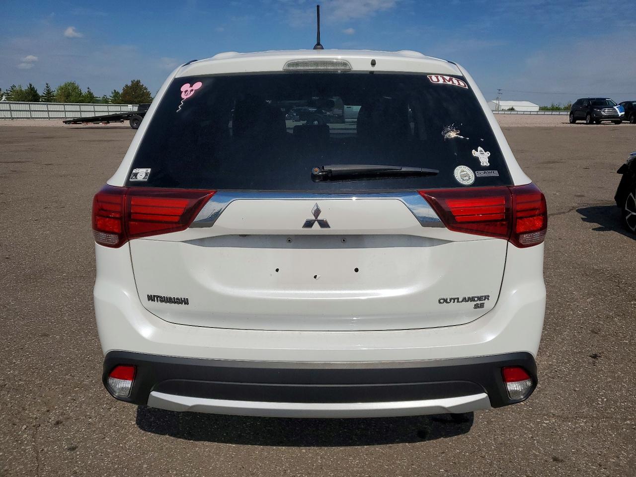 Mitsubishi Outlander Se