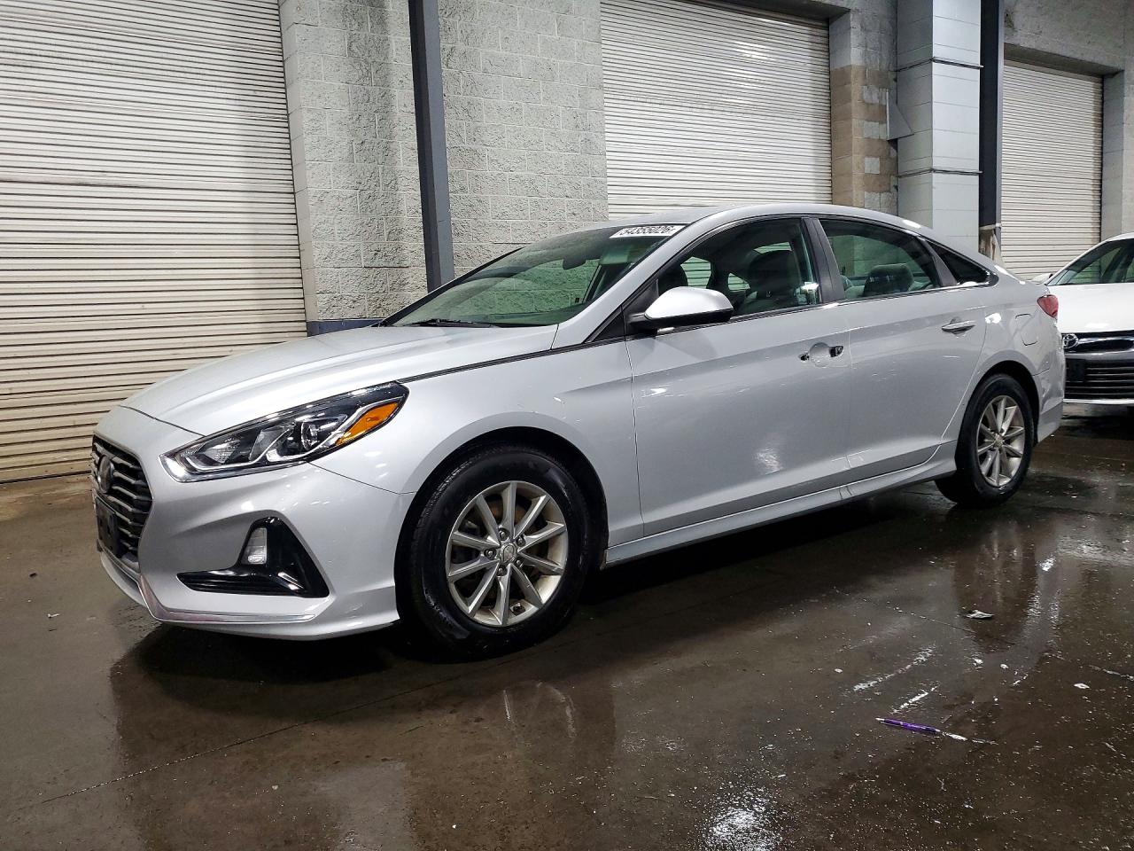 Salvage Hyundai SONATA Image