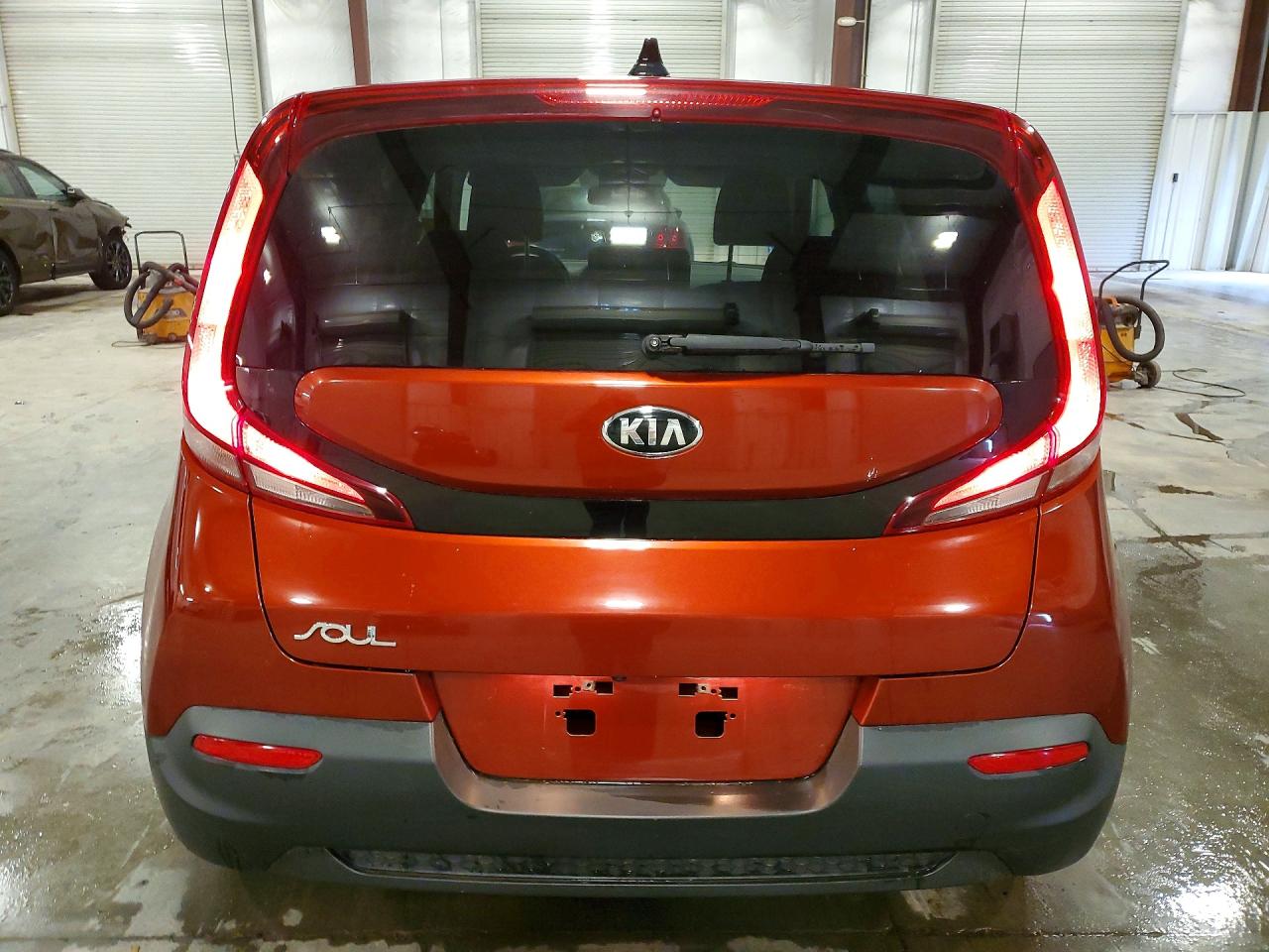 Kia Soul Lx