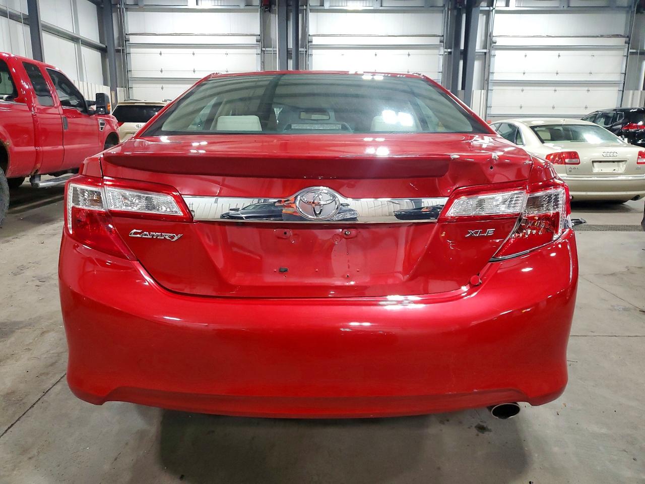 Toyota Camry Xle