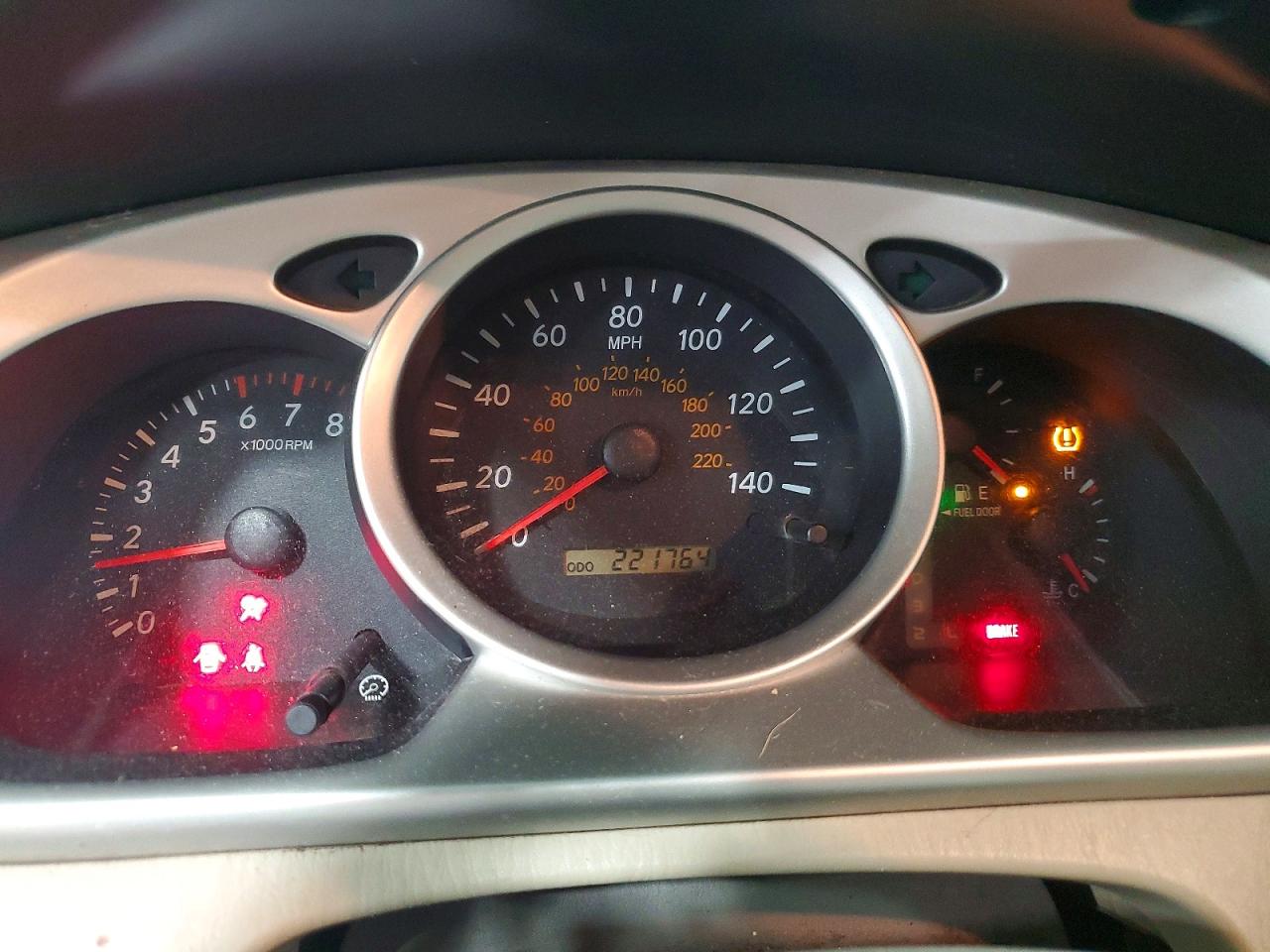 Toyota Highlander Base