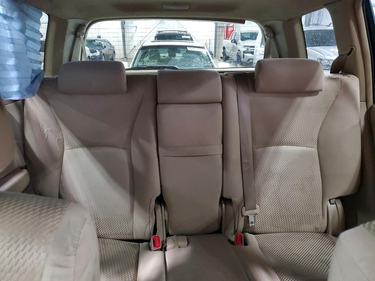 Toyota Highlander Base