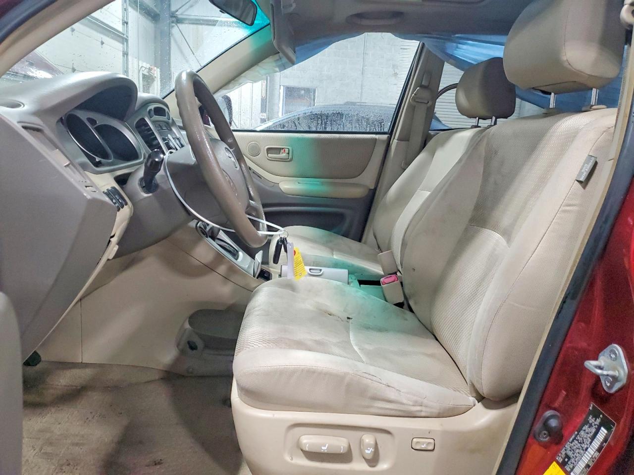Toyota Highlander Base