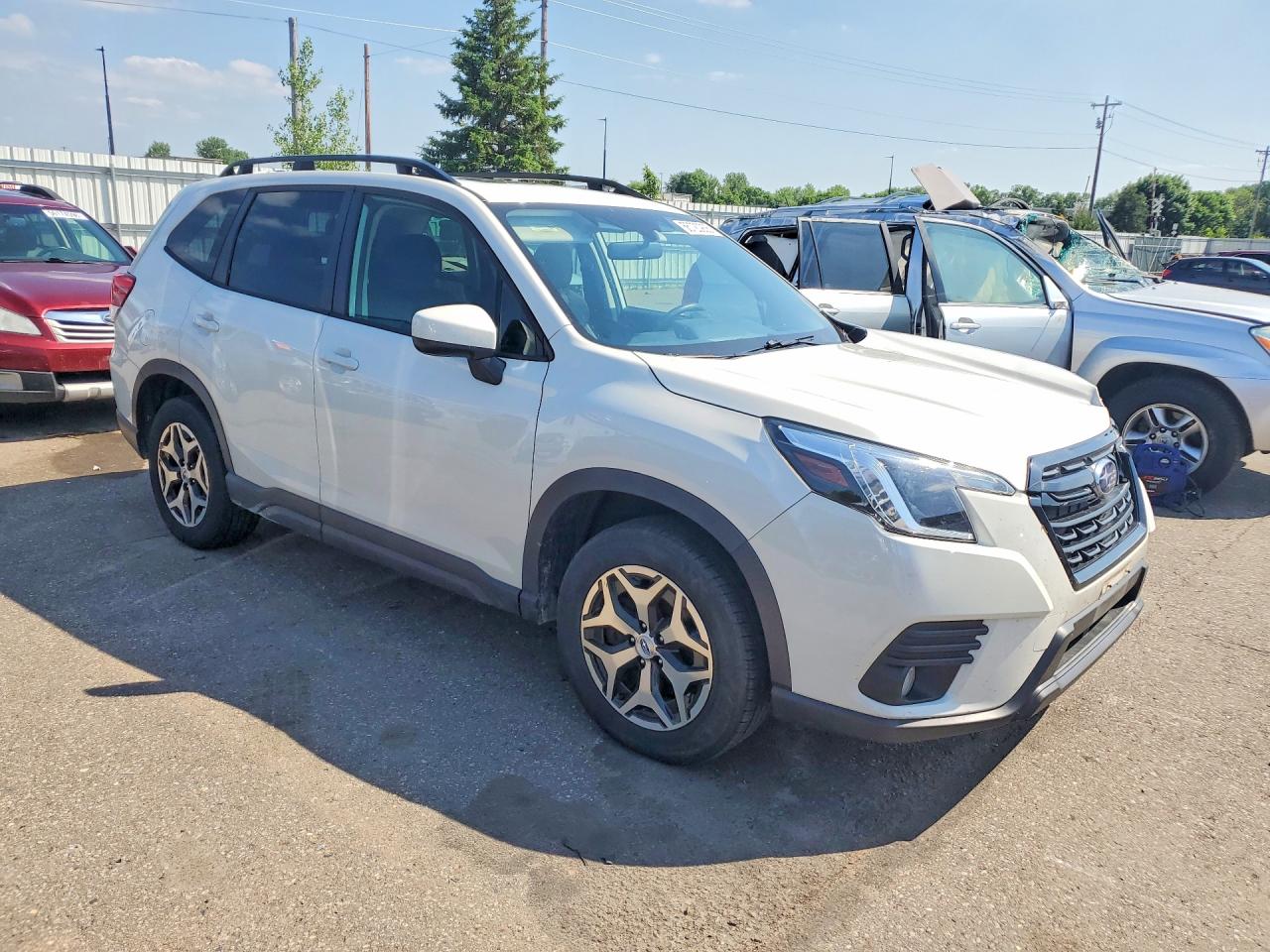Subaru Forester Premium