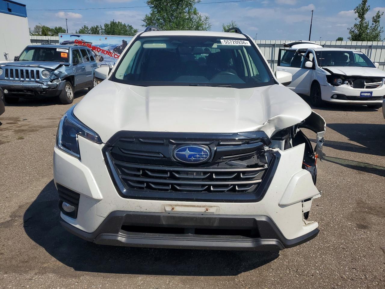 Subaru Forester Premium