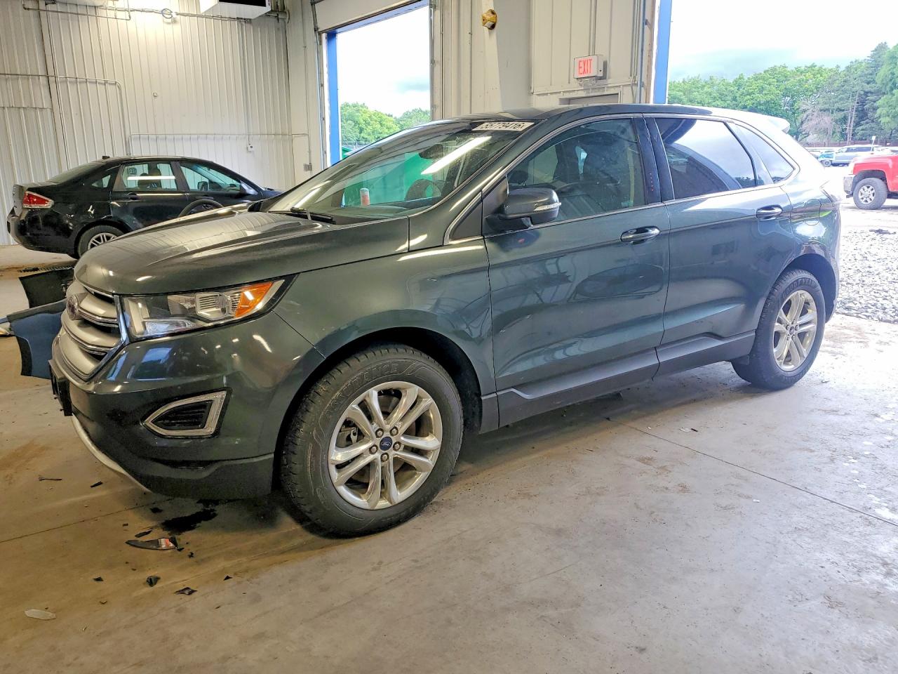 Salvage Ford Edge Image