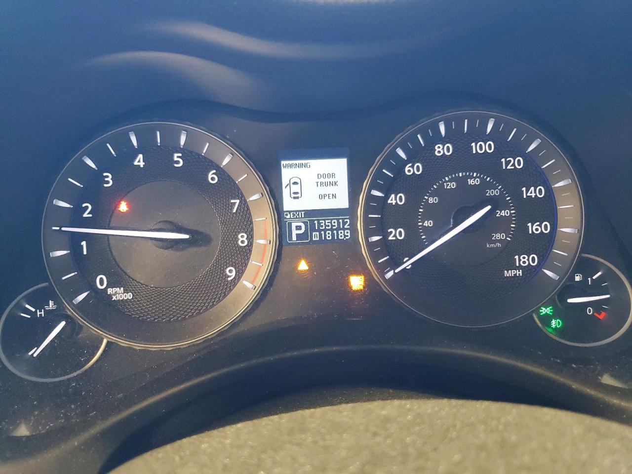 INFINITI M37 X