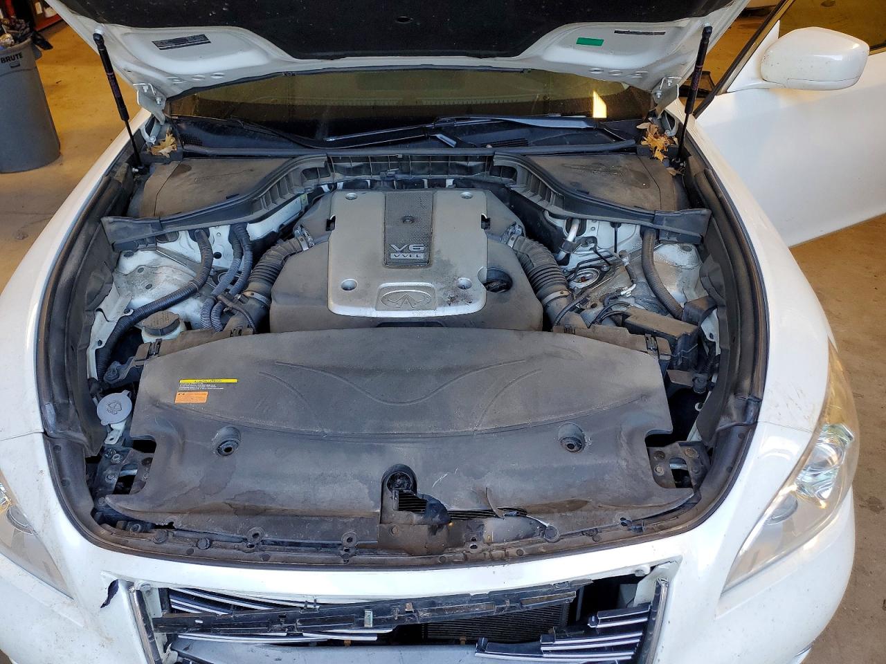INFINITI M37 X