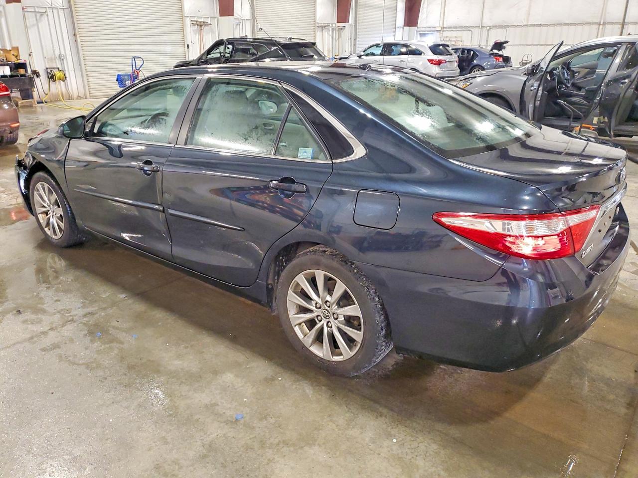 Toyota Camry Xle