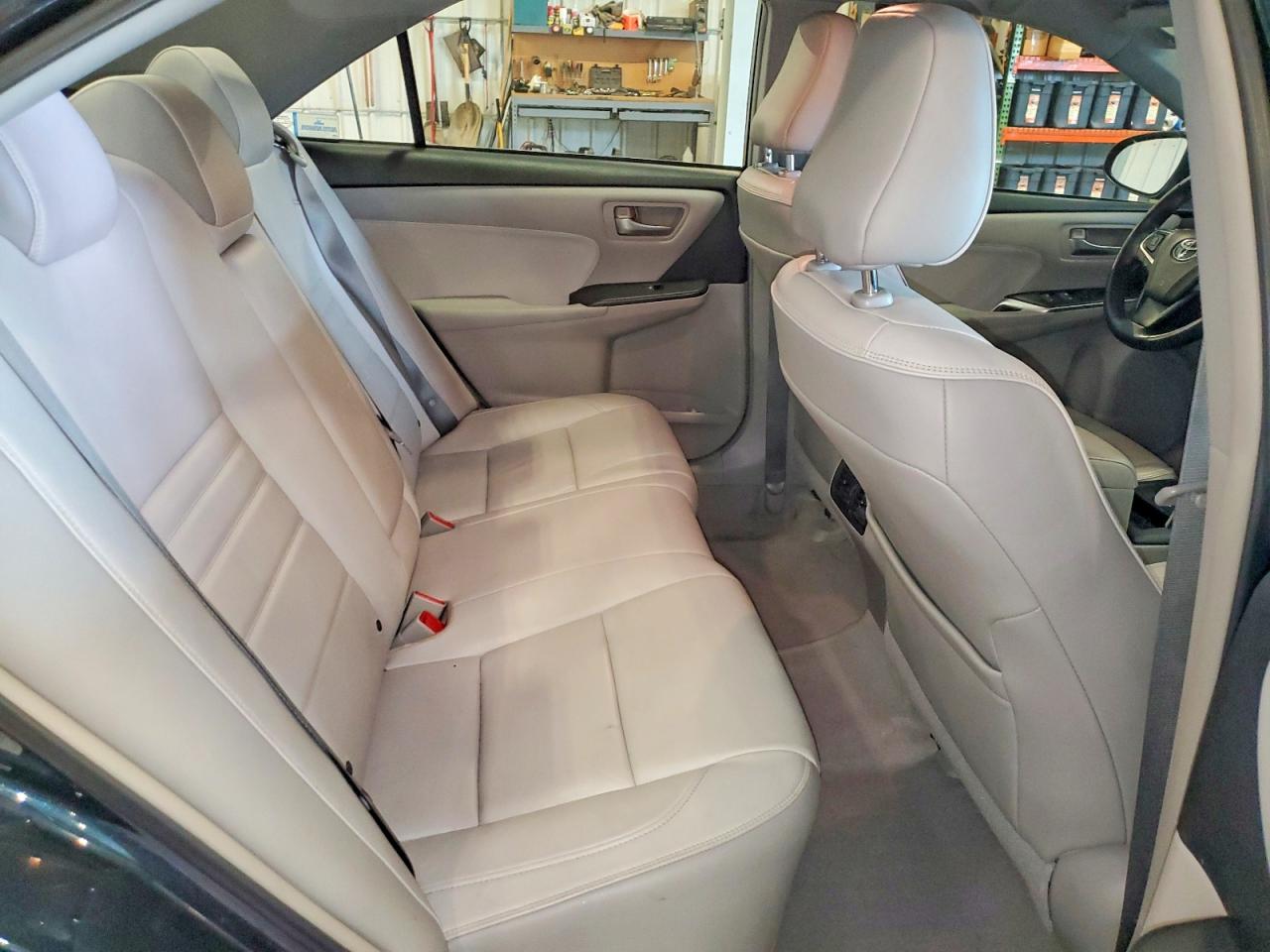 Toyota Camry Xle
