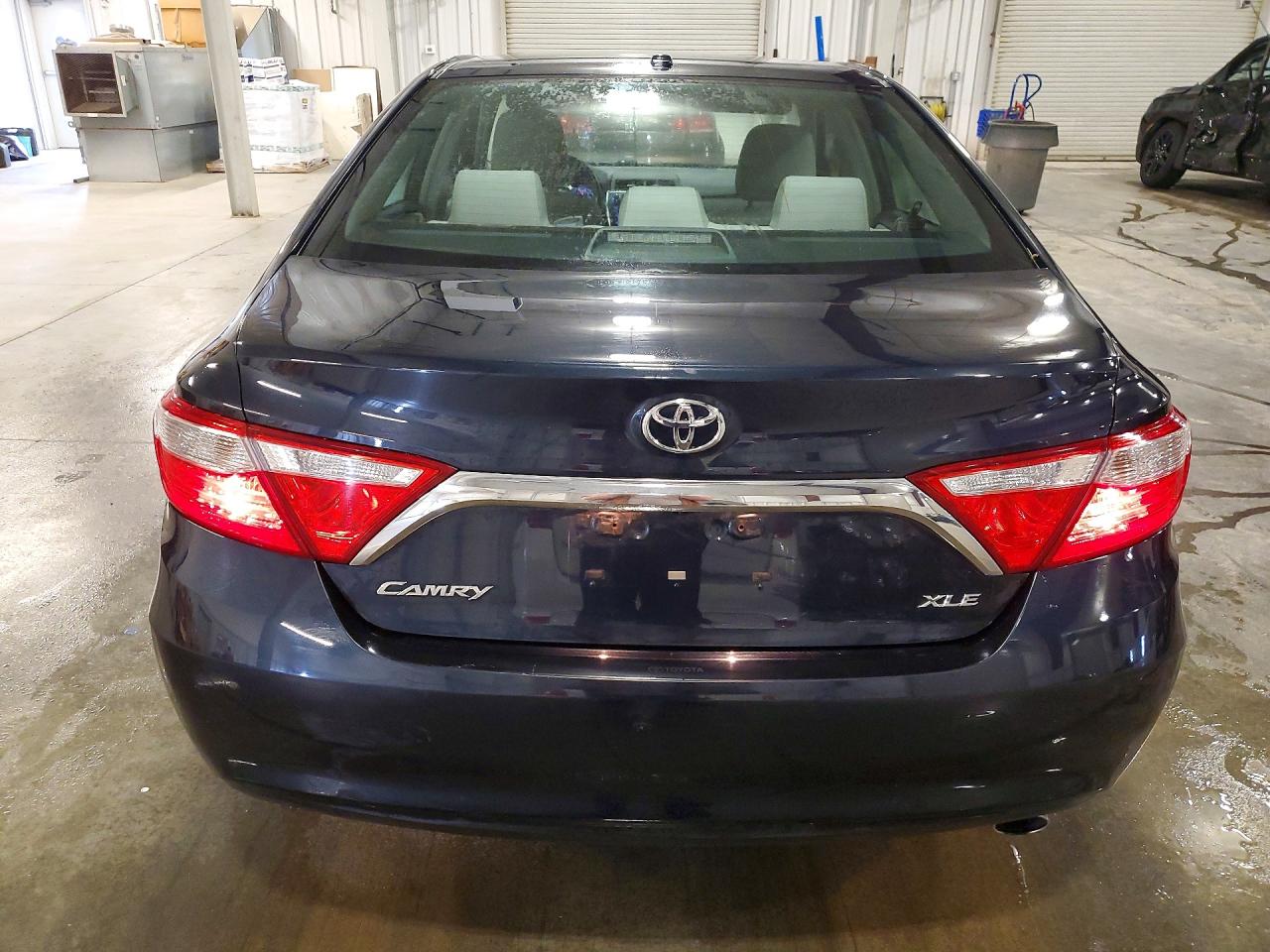 Toyota Camry Xle