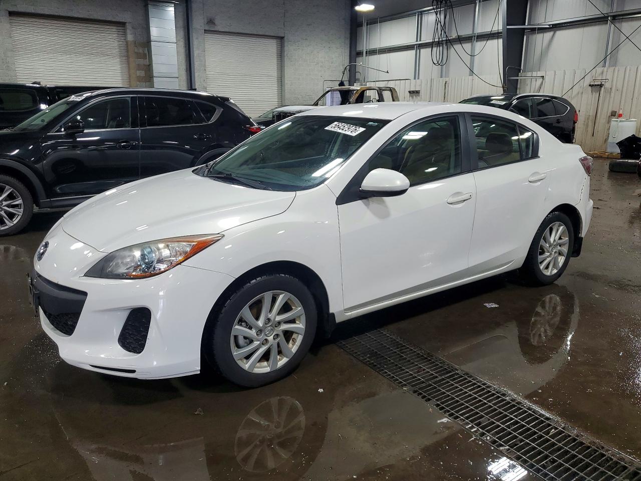 Salvage Mazda 3 Image