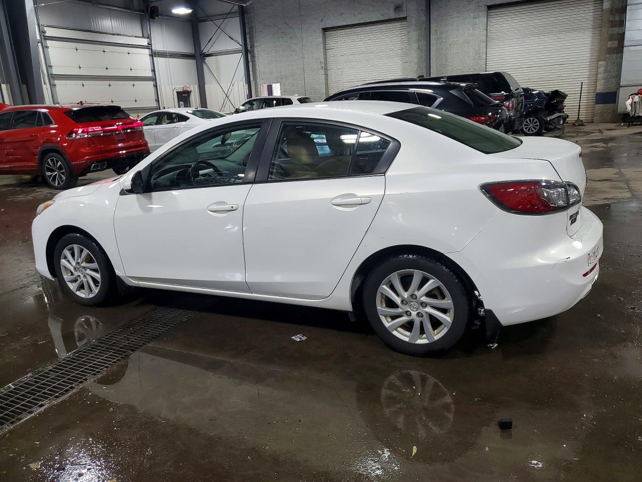 Mazda 3 I