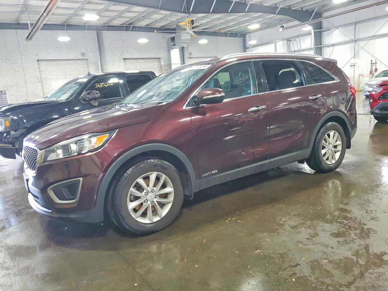 Salvage Kia Sorento Image