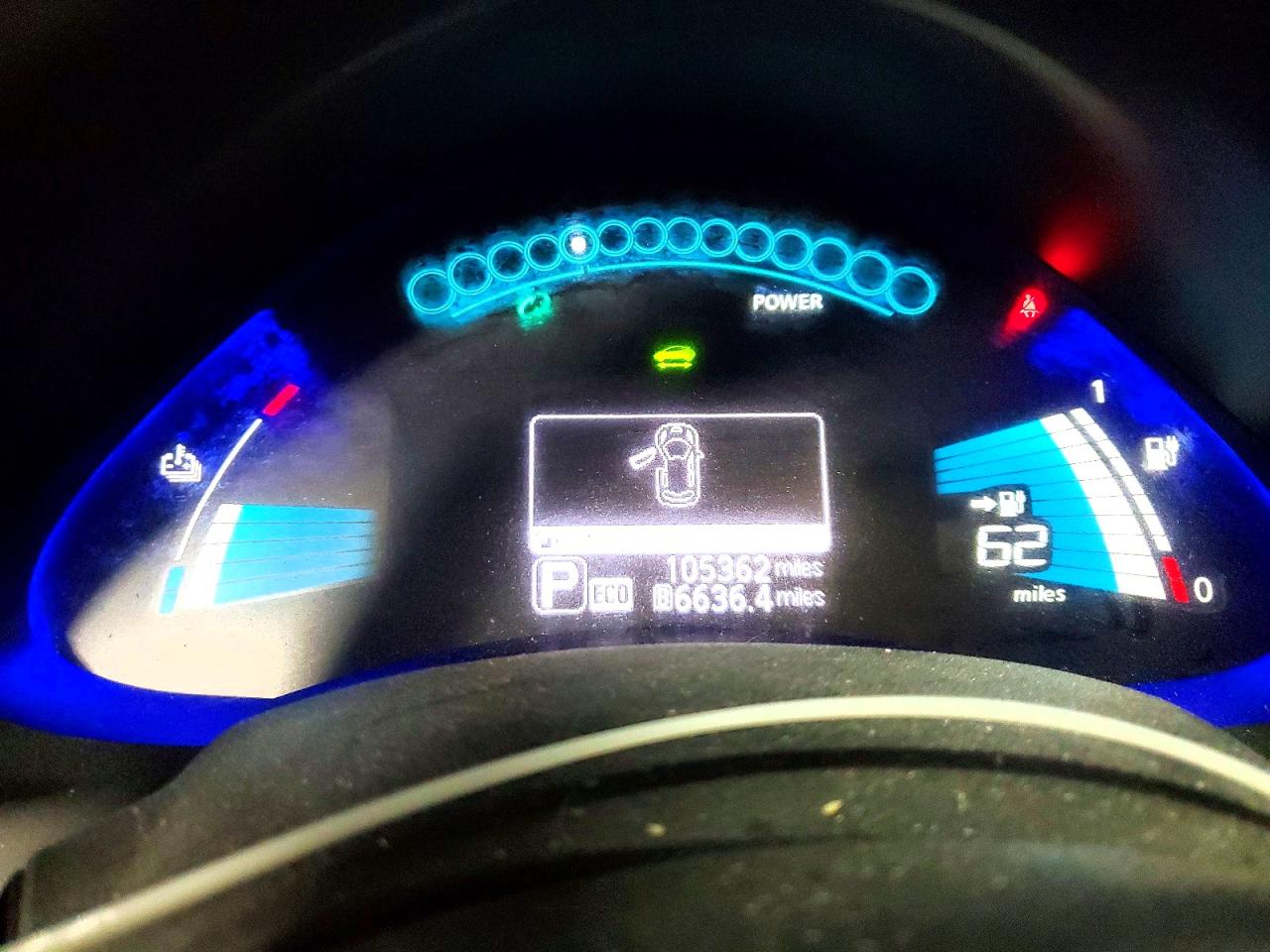 Nissan LEAF S