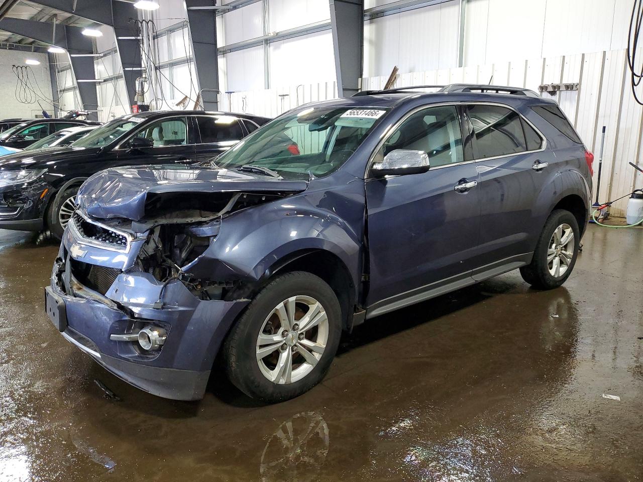 Salvage Chevrolet Equinox Image
