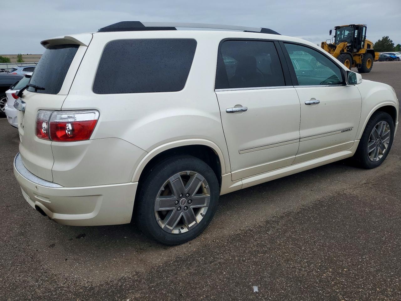 GMC Acadia Denali