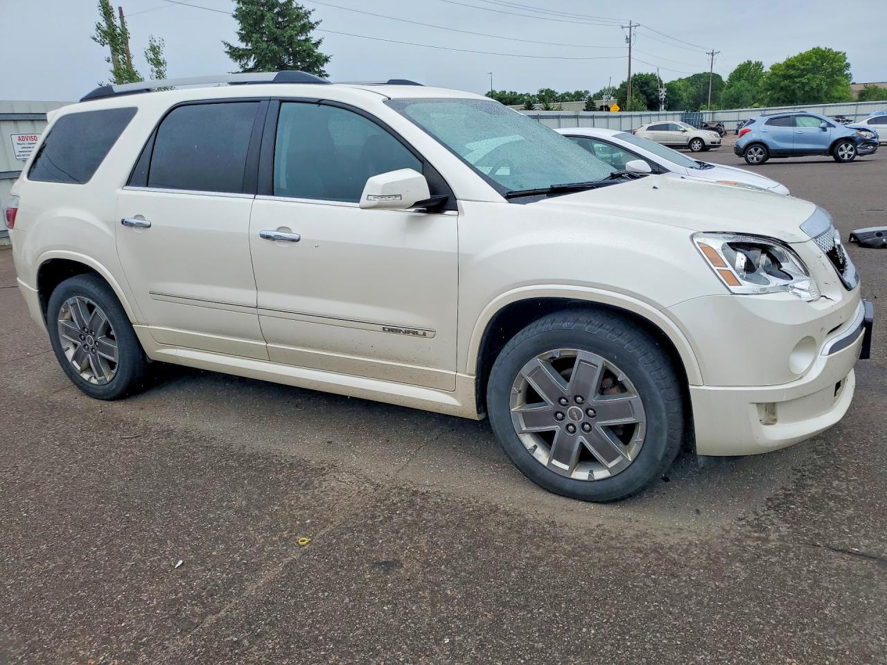 GMC Acadia Denali