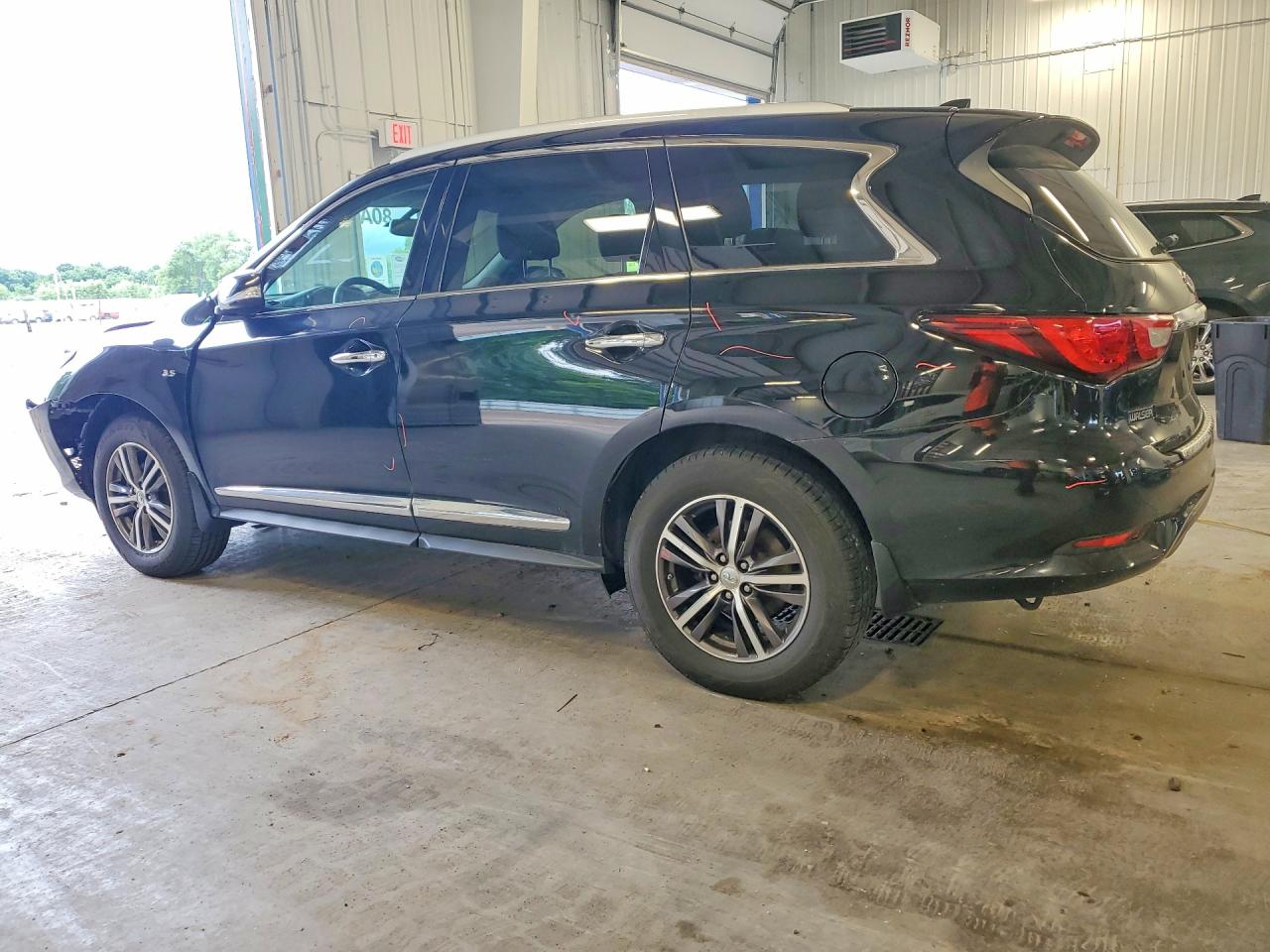INFINITI Qx Base