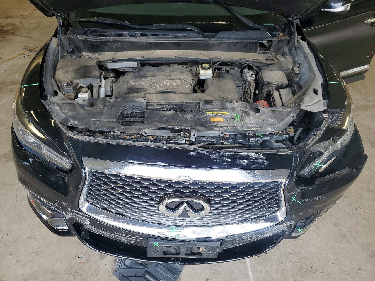 INFINITI Qx Base