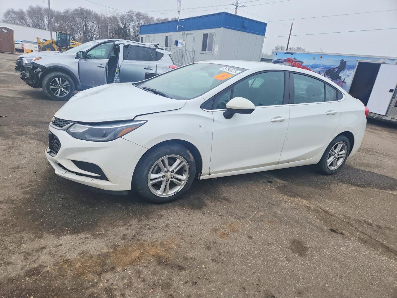 Salvage Chevrolet Cruze Image
