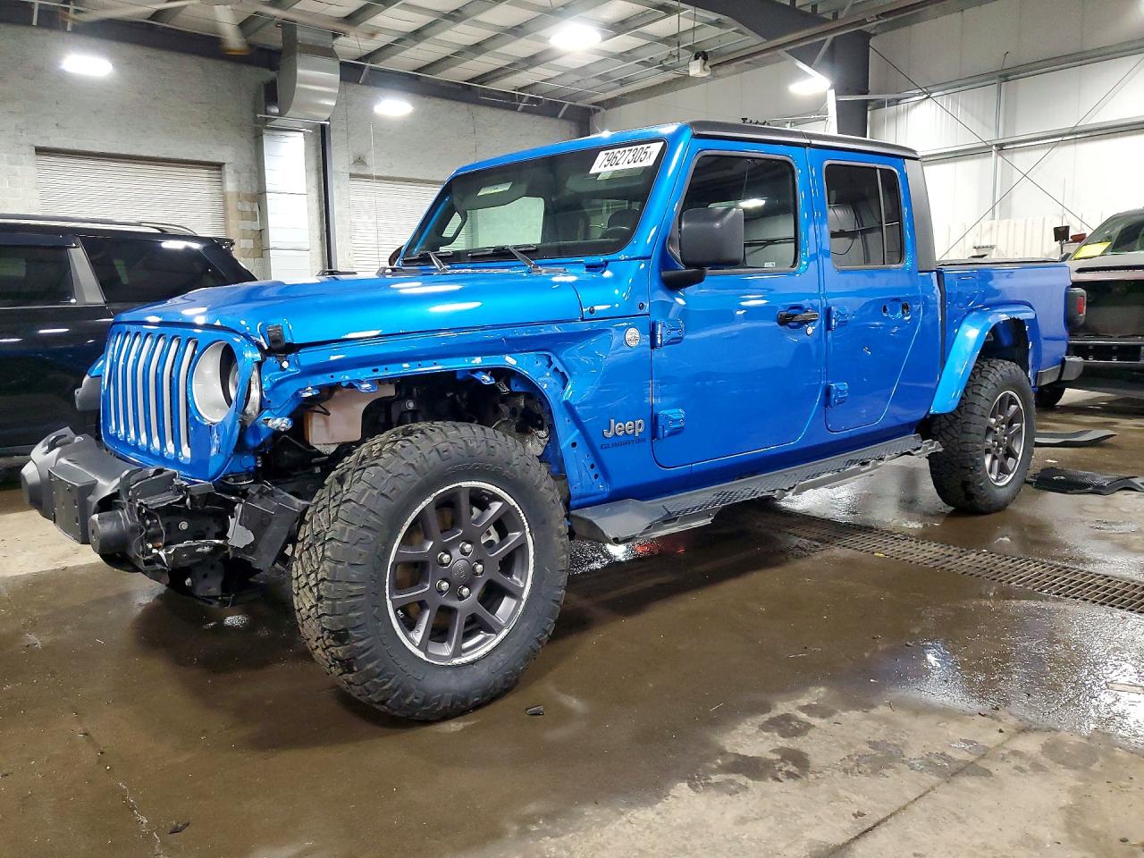 Salvage Jeep Gladiator Image
