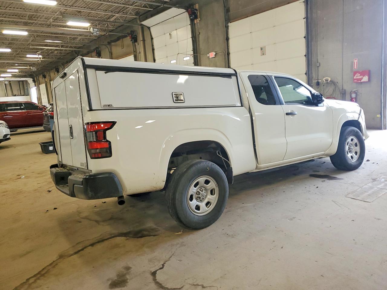 Nissan Frontier S