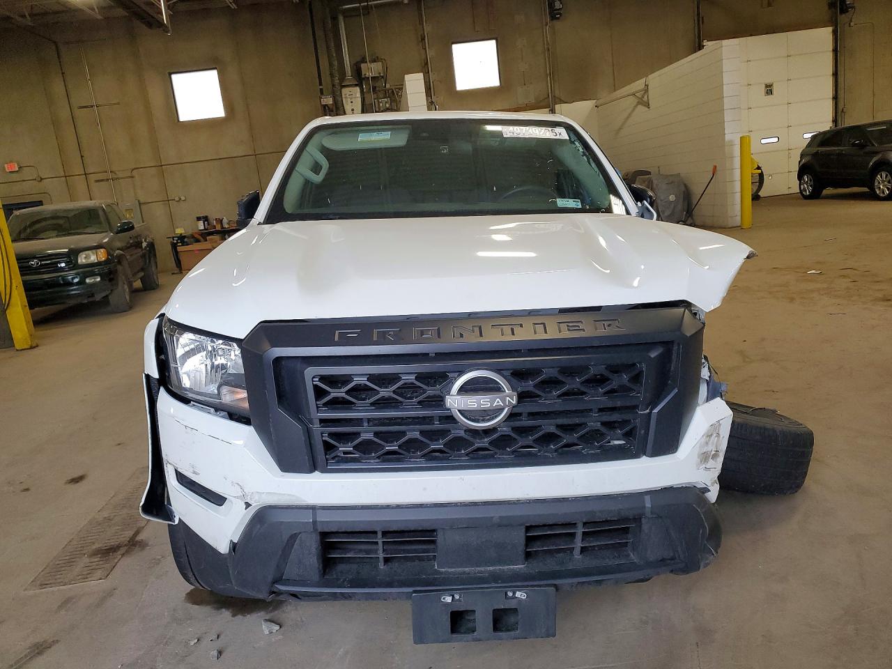 Nissan Frontier S
