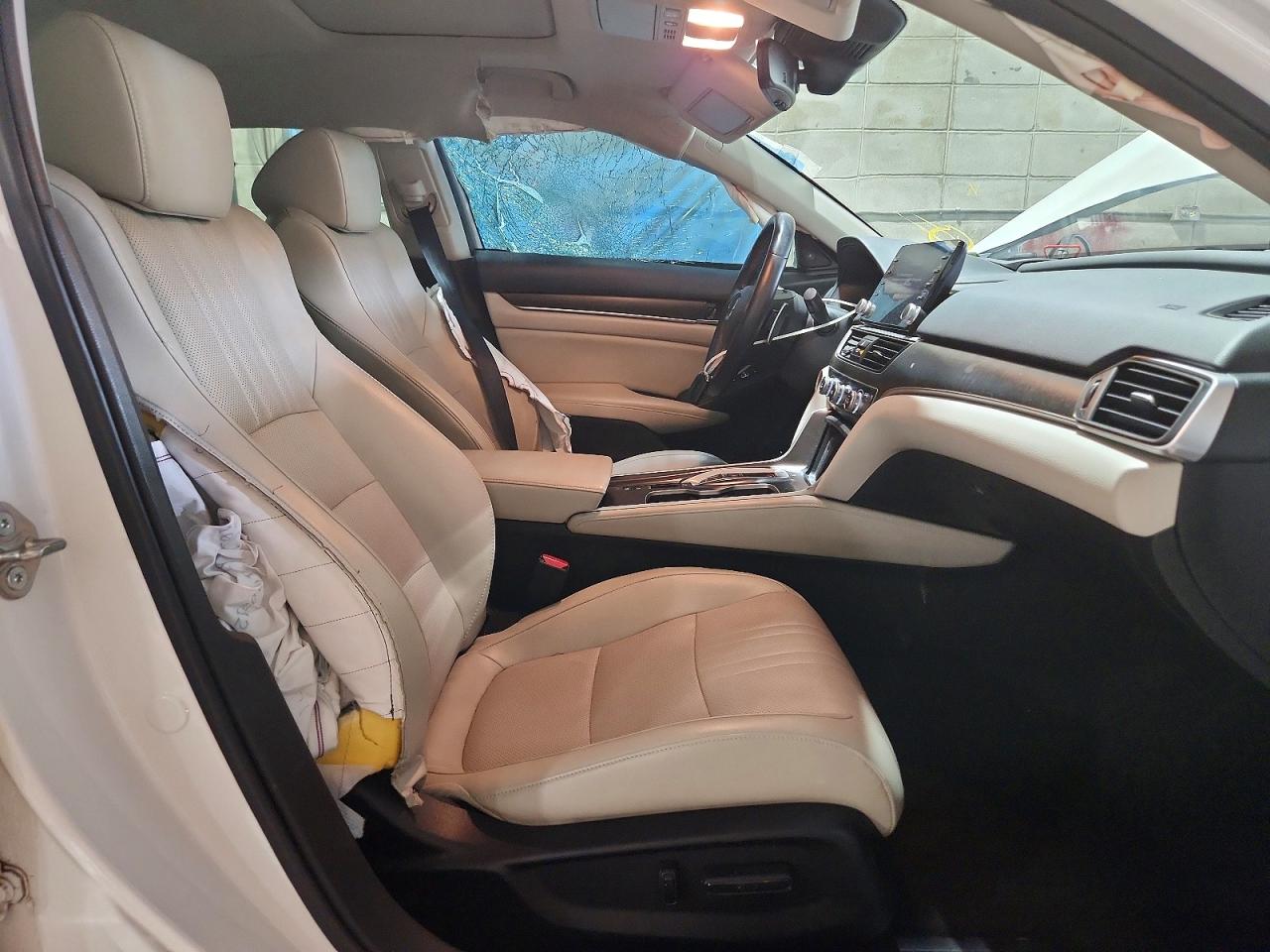 Honda Accord Touring