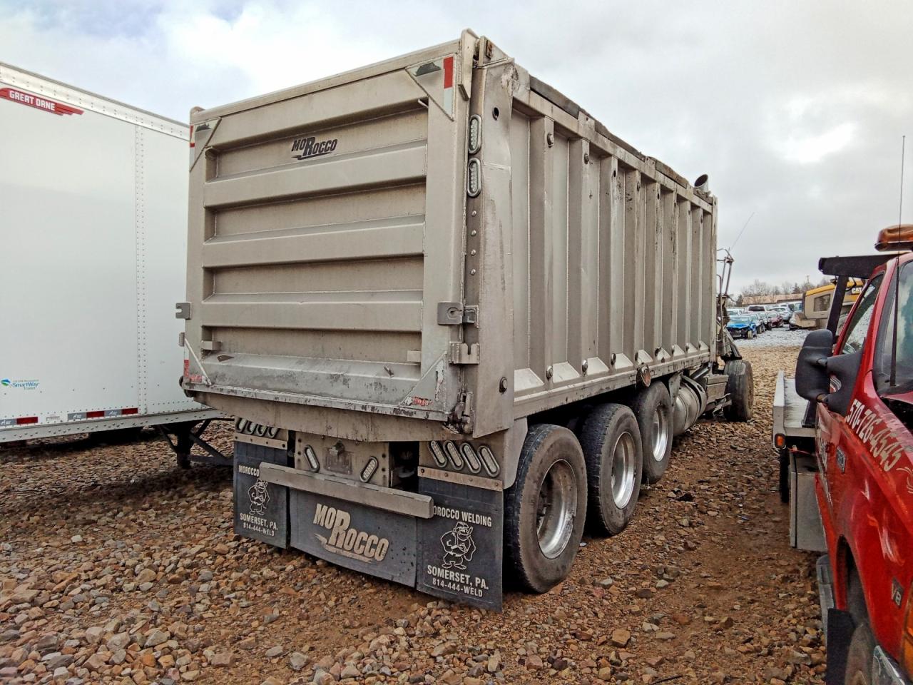 Peterbilt 389